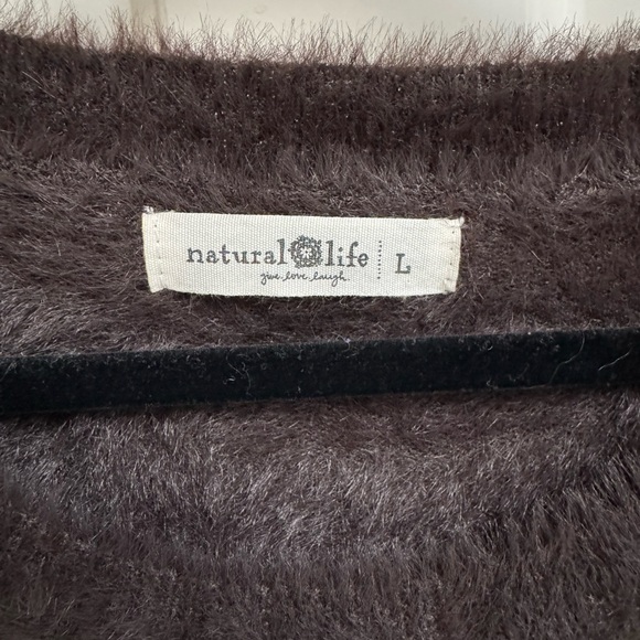Natural Life Cropped Fuzzy Sweater - Picture 3 of 4
